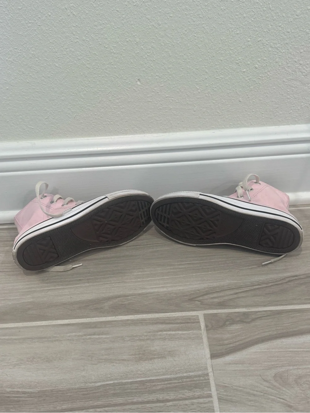 Converse Kids Pink High Top Chuck Taylor Sneakers